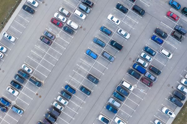 Concrete Parking Lot Service in Saint Charles