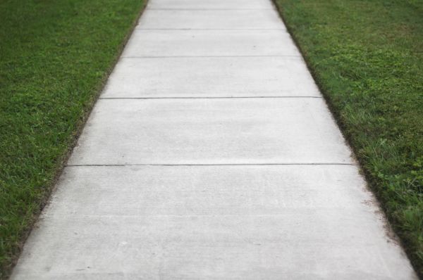 Sidewalk Concrete Construction in Saint Charles