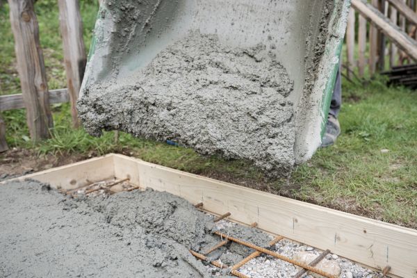 Yard Concrete Pouring in Saint Charles