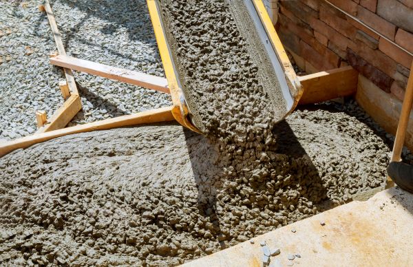 Cement Walkway Pouring in Saint Charles