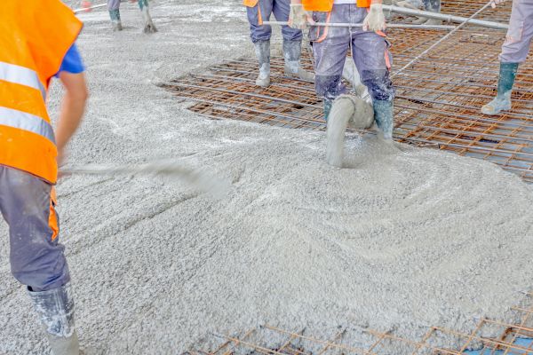 Flatwork Pouring Service in Saint Charles