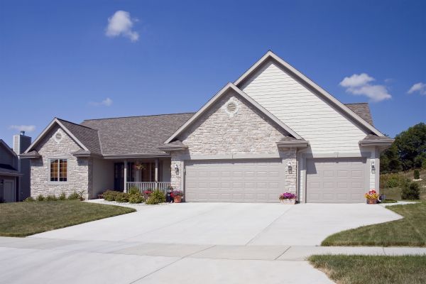 Concrete Flatwork Installation in Saint Charles