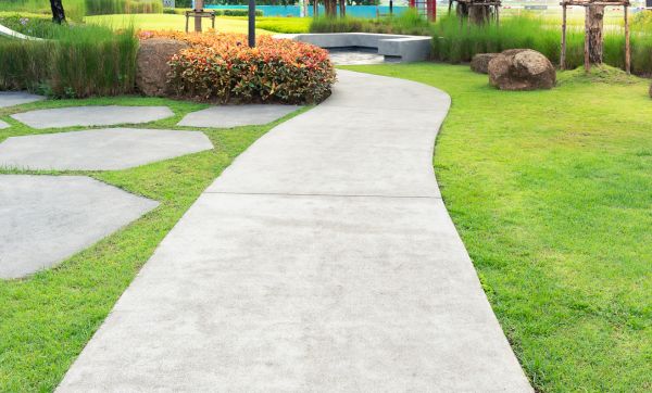 Concrete Sidewalk Installation in Saint Charles